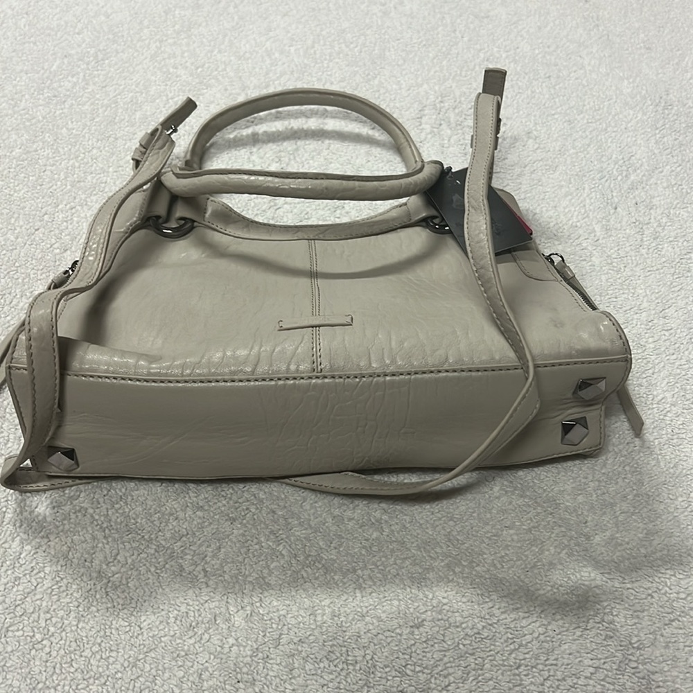 VINCE CAMUTO Leather Kayli Satchel - Picture 6 of 10